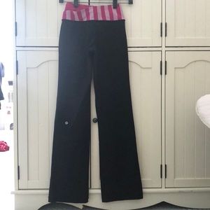 🆕 LULULEMON YOGA PANTS